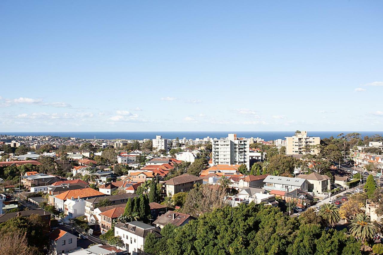 Sky High Luxury In Shopping Mecca Near Beach Apartment *