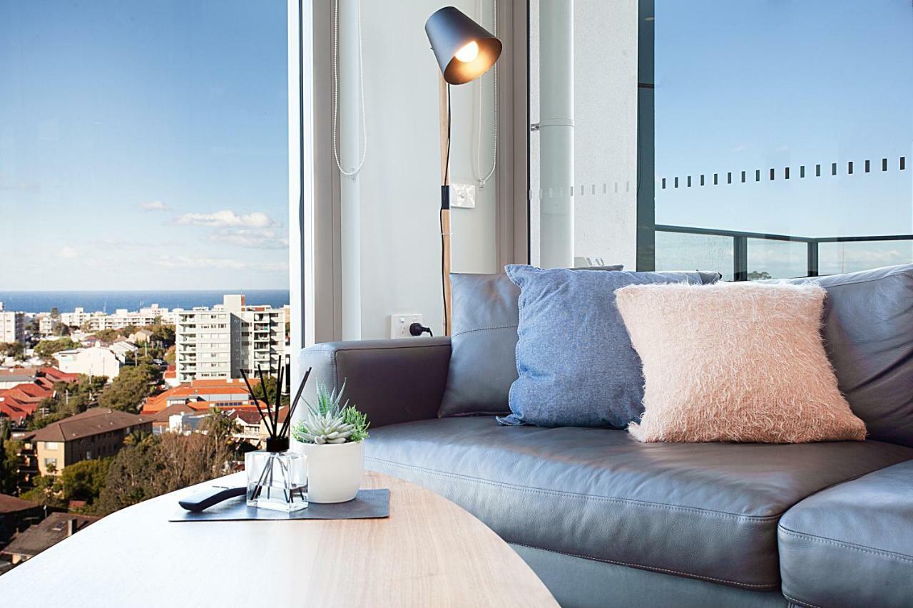 Apartment Sky High Luxury In Shopping Mecca Near Beach Sydney